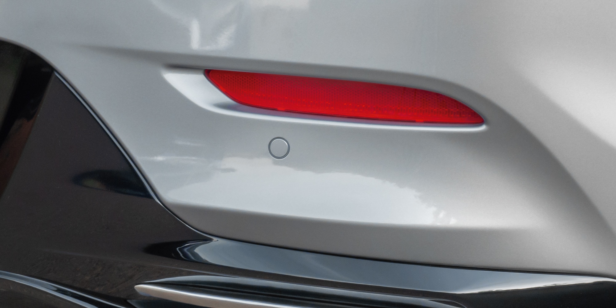 Onix Plus 2027 com sensor de estacionamento traseiro
